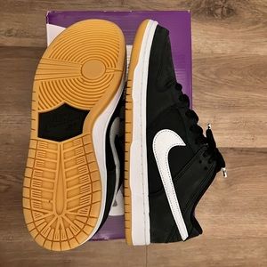Nike SB Dunk blk/wht/gum